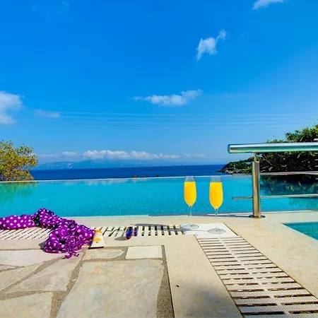Terra Del Nonno With Sea Views & Pool * Gaios
