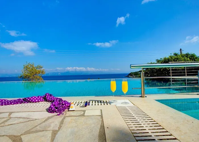 Terra Del Nonno With Sea Views & Pool * Gaios