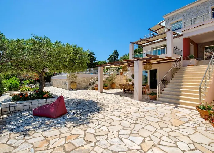 Terra Del Nonno With Sea Views & Pool * Gaios