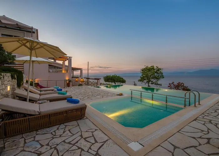Terra Del Nonno With Sea Views & Pool