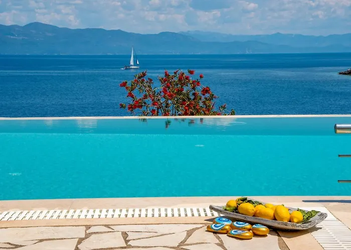 Terra Del Nonno With Sea Views & Pool * Gaios