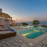 Terra Del Nonno With Sea Views & Pool
