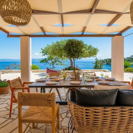 Terra Del Nonno With Sea Views & Pool Villa Gaios