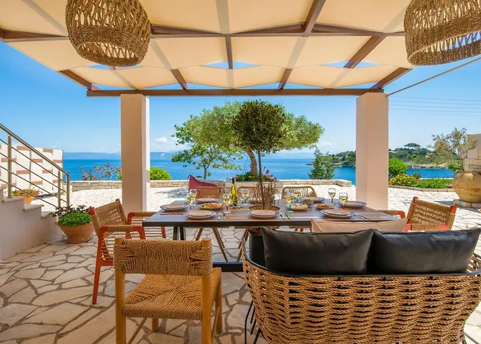 Terra Del Nonno With Sea Views & Pool فيلة جايوس